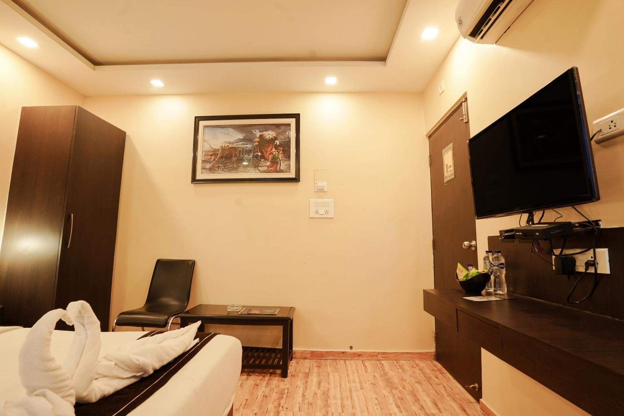 Hotel Sheldon International Near Science City Kolkata Bagian luar foto