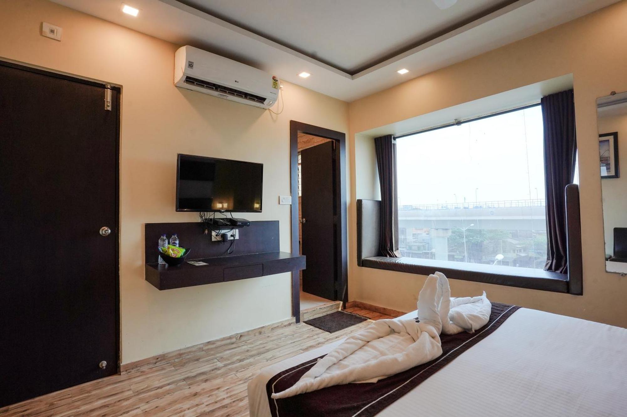 Hotel Sheldon International Near Science City Kolkata Bagian luar foto