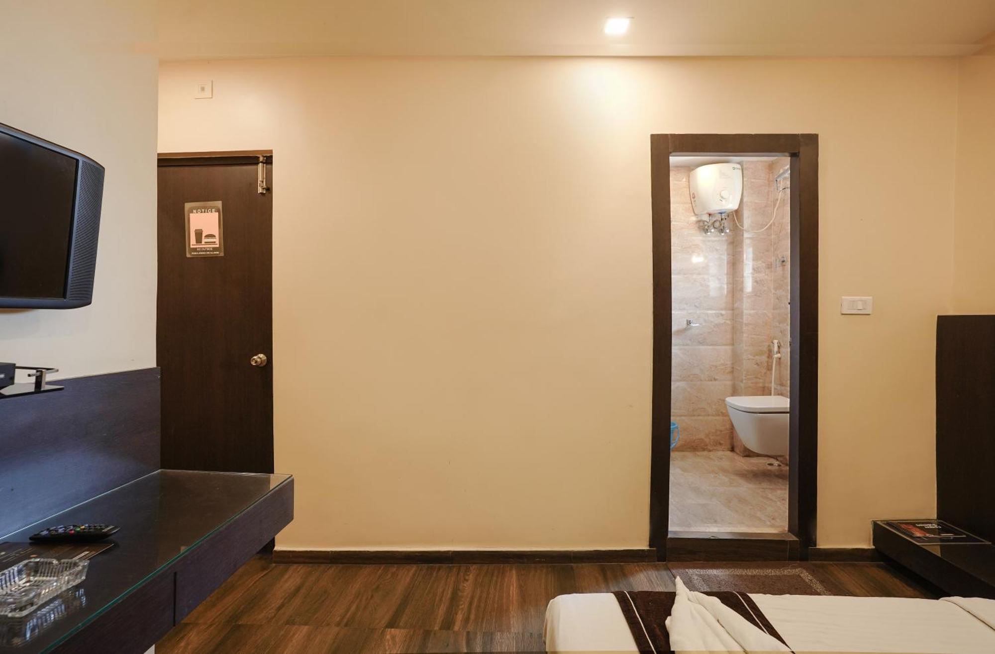 Hotel Sheldon International Near Science City Kolkata Bagian luar foto