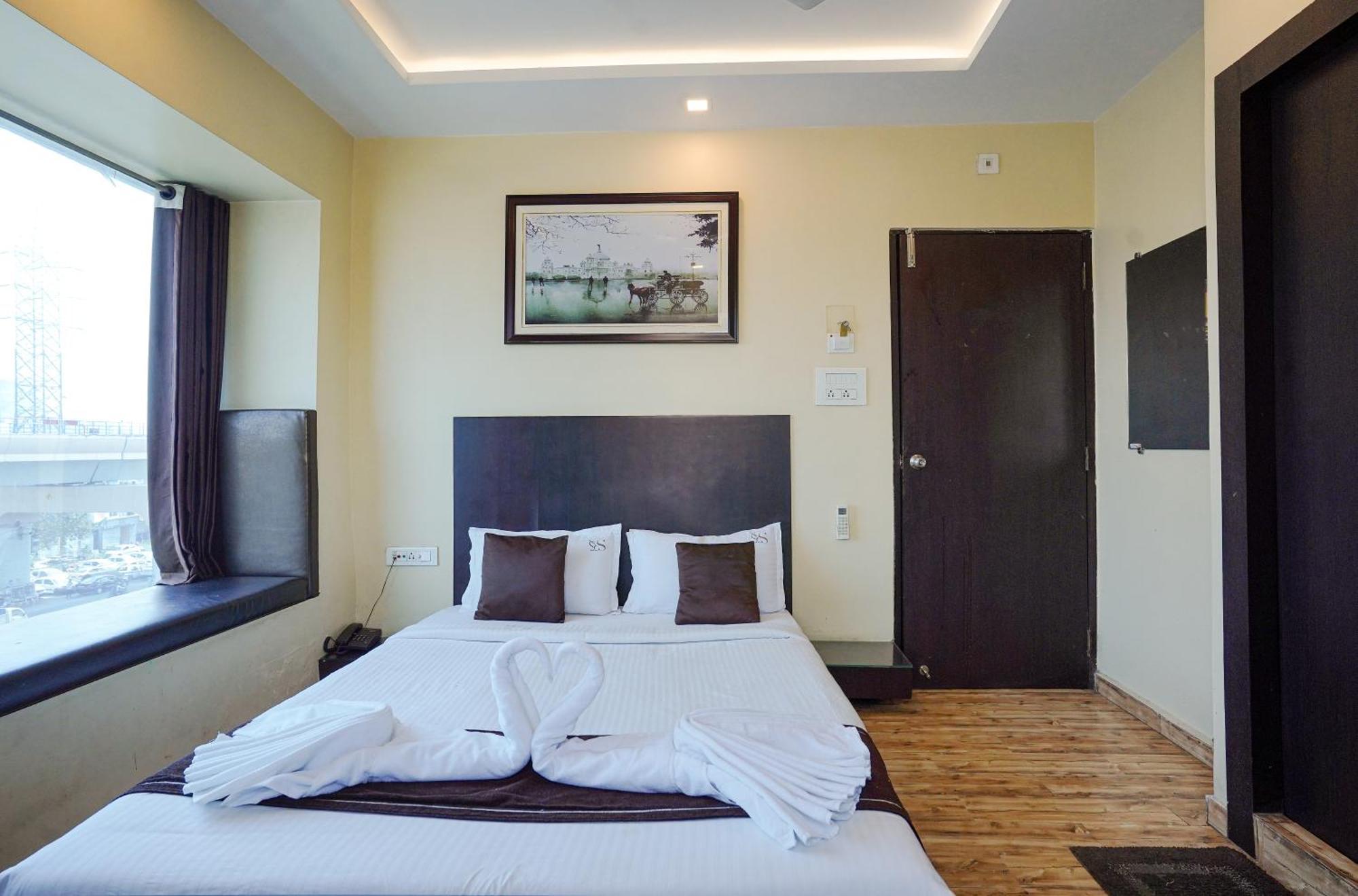 Hotel Sheldon International Near Science City Kolkata Bagian luar foto