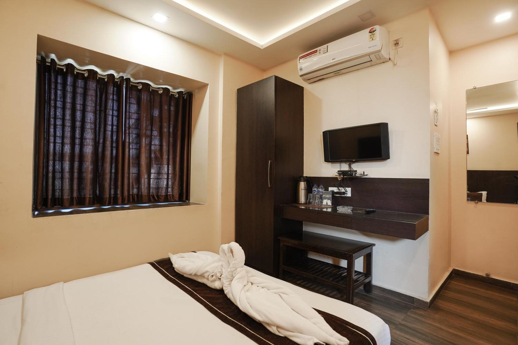 Hotel Sheldon International Near Science City Kolkata Bagian luar foto